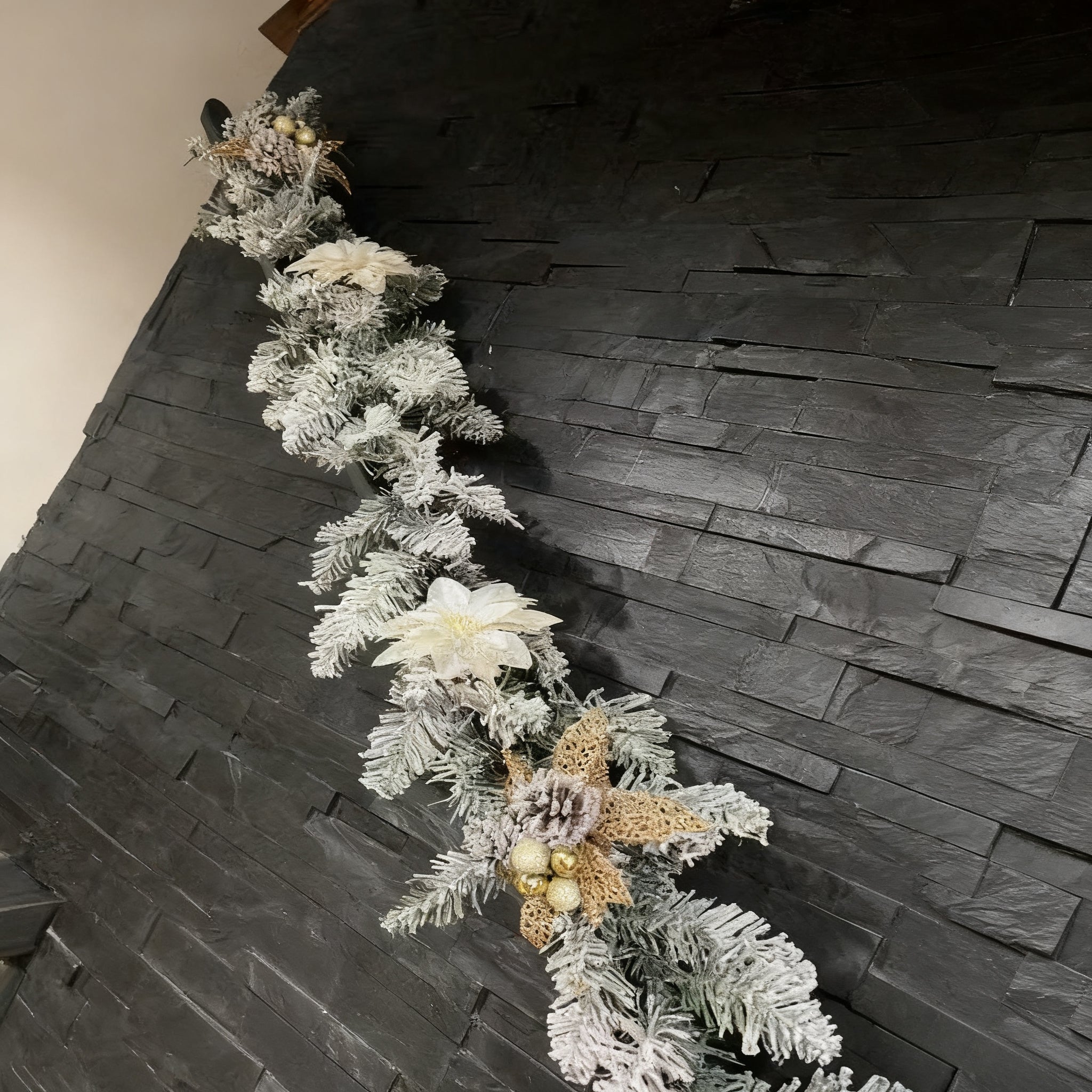 🎄6FT Classic Christmas Snowflake Pine Garland ⛄