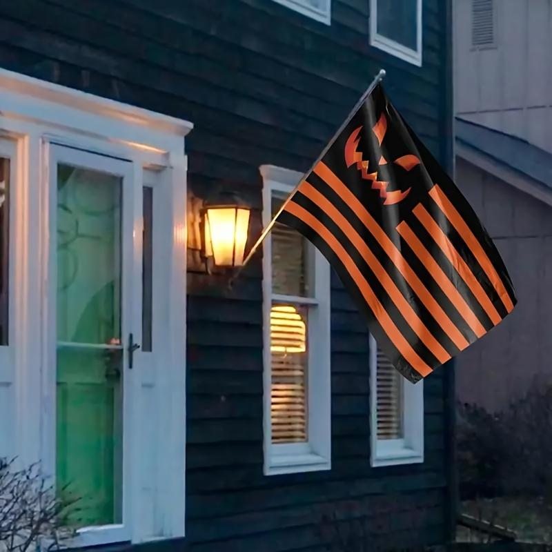 Halloween Pumpkin Stripe Garden Flag – Spooky Jack-O’-Lantern Porch Yard Banner Decor