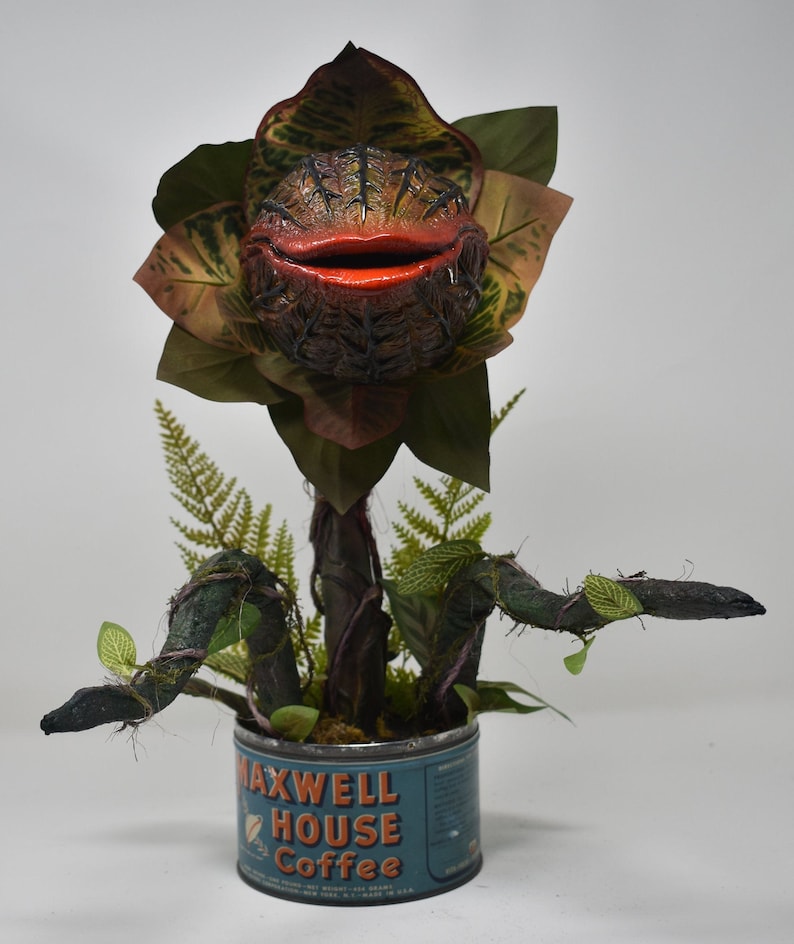 Audrey II / 2 Replica Movie Prop Little Shop of Horrors Halloween Decoration